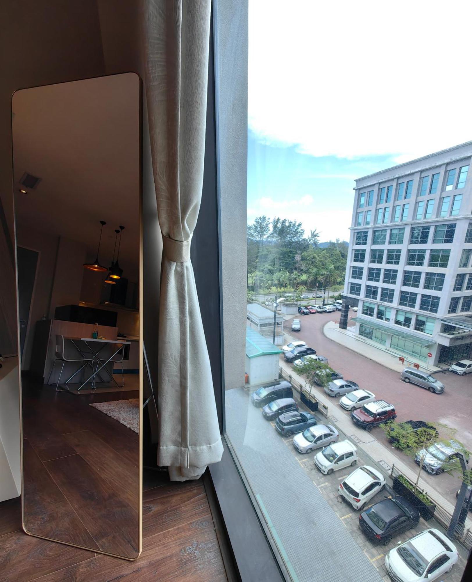 Beside Imago City Centre Soho Private Room By Wj Homestay Kota Kinabalu Exteriör bild